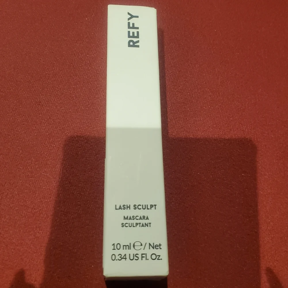 REFY Lash Sculpt Lengthen and Lift Mascara. BNIB PRICE IS FIRM